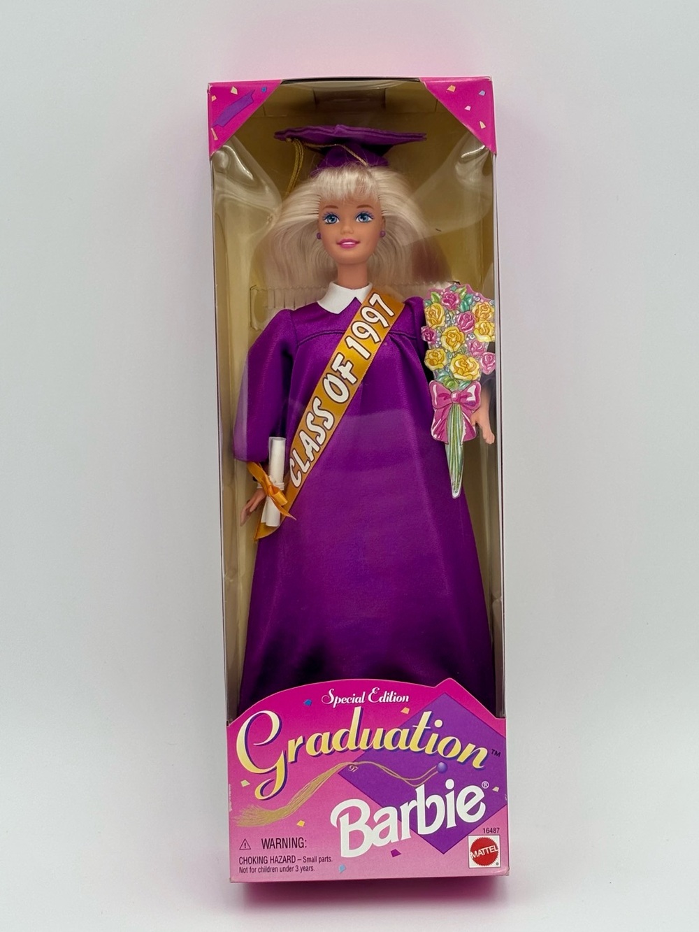 1997 Graduation Barbie Special Edition Doll Class of 1997 NIB Mattel 16487. NRFB